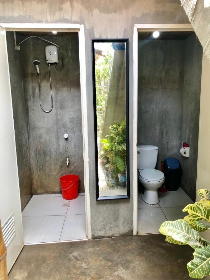 Lionfish Backpackers Malapascua (Adults Only) Hostel Exterior photo